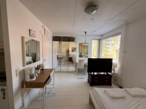 Perfect Cozy Studio & 5 Star Location